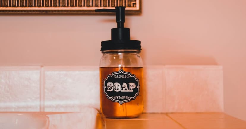 What Does Dye-Free Mean? Colorants, FD&C, and How to Read Labels